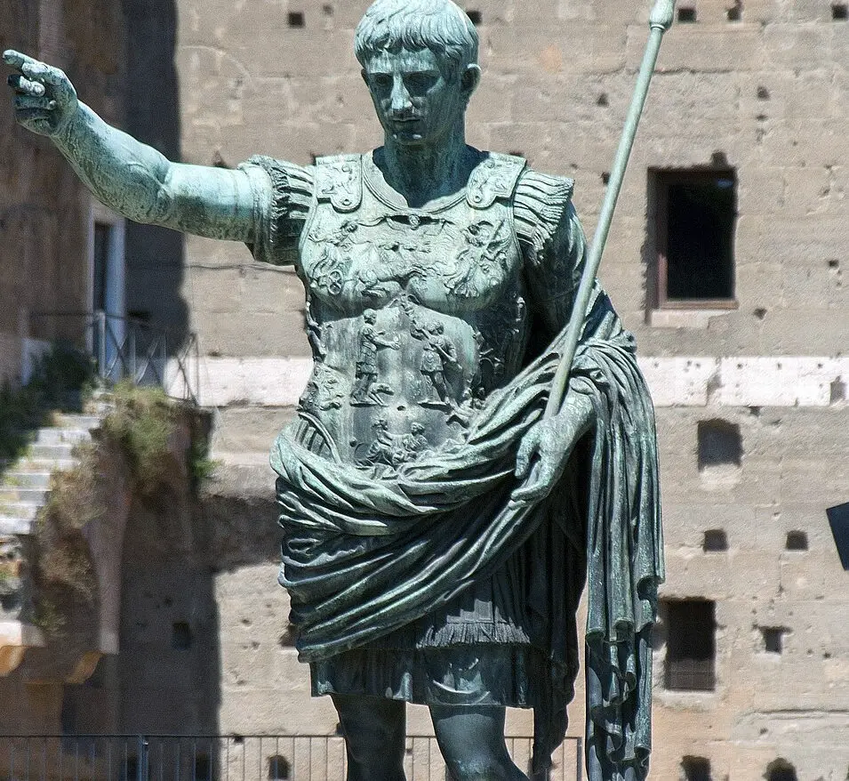 Julio César |