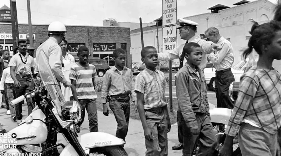 Derechos civiles de los niños: movimiento afroamericano de derechos civiles