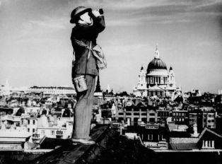 Historia de la Segunda Guerra Mundial: Batalla de Gran Bretaña por los niños.