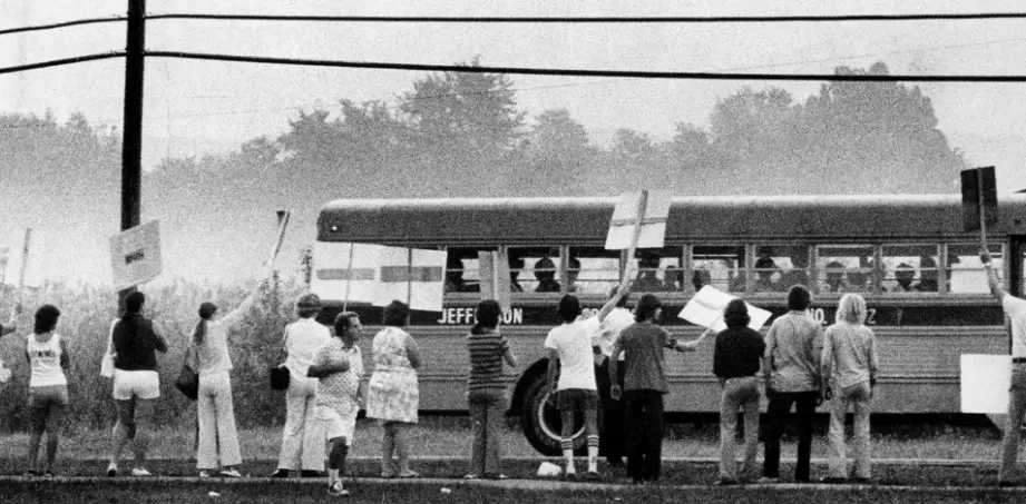 La segregación escolar en Estados Unidos es tan grave hoy como lo era en el...